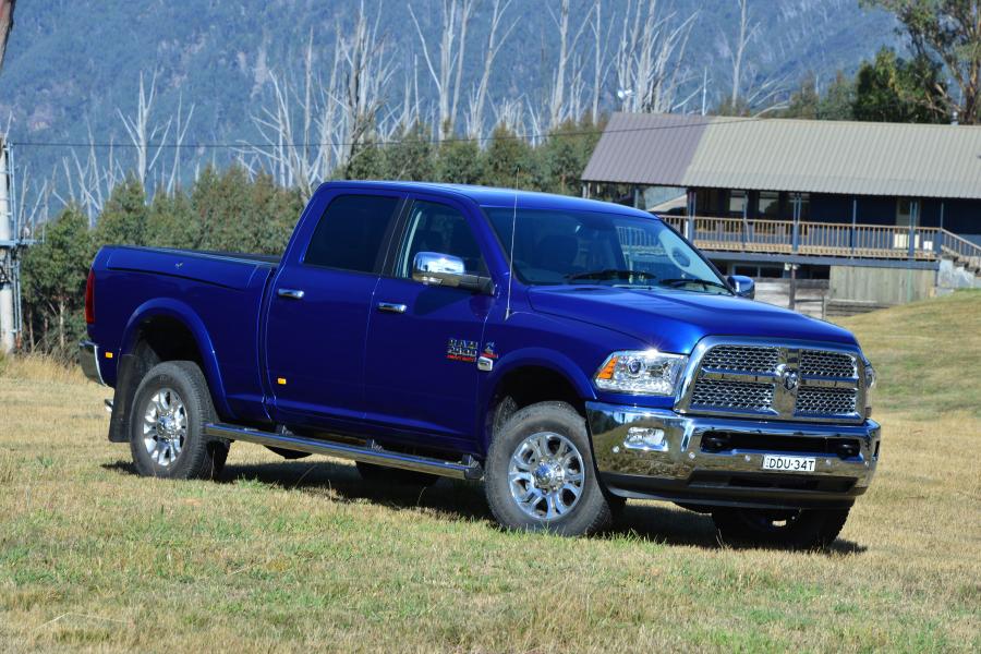  Dodge Ram 2500 Laramie Crew Cab 2015 года  (AU) (фото 39 из 40)
